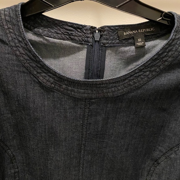 Banana Republic Top - Picture 2 of 2